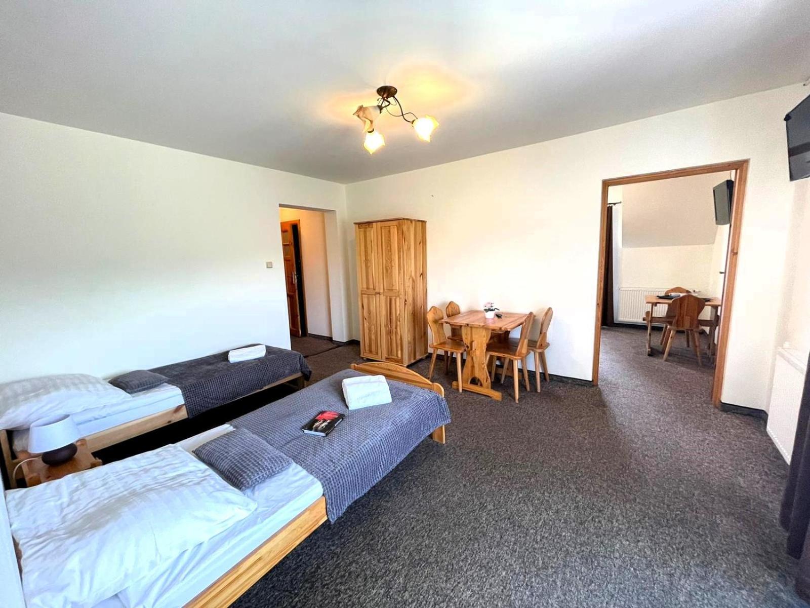 Hotel Skalny Brzeg à Czarna Góra Extérieur photo