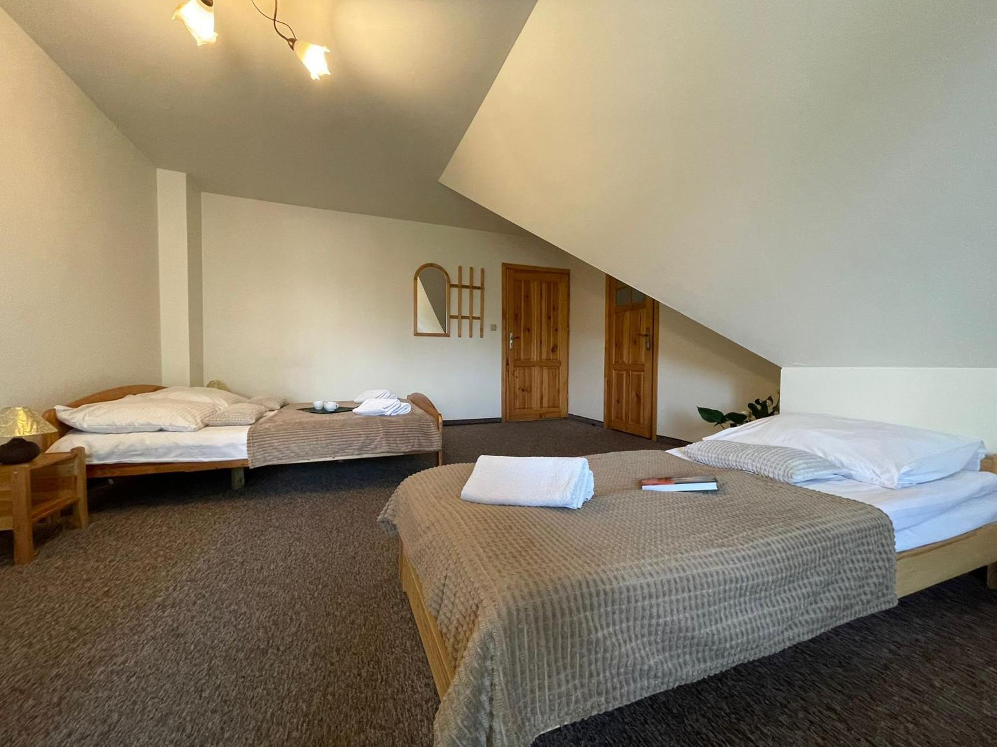 Hotel Skalny Brzeg à Czarna Góra Extérieur photo