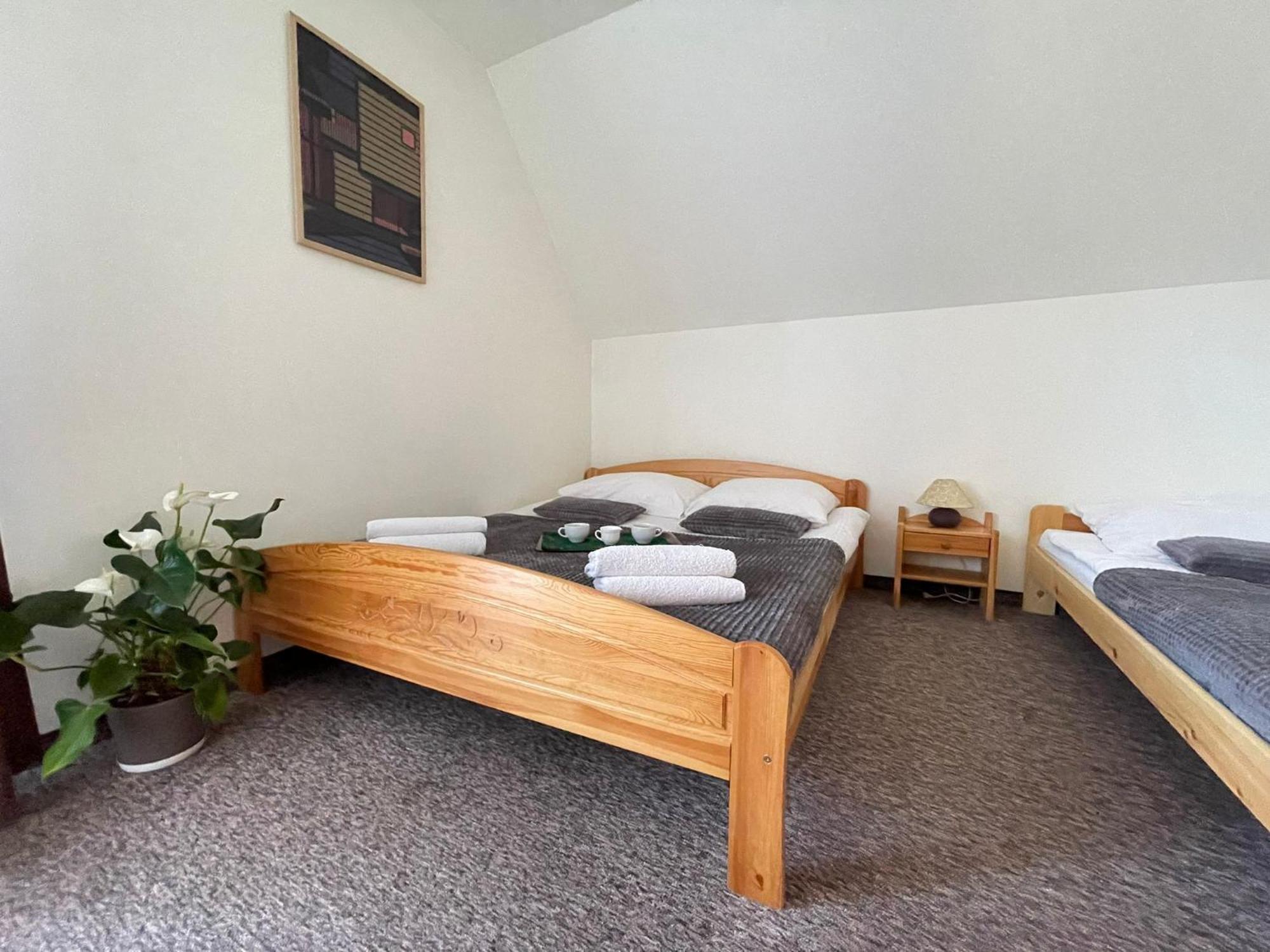 Hotel Skalny Brzeg à Czarna Góra Extérieur photo