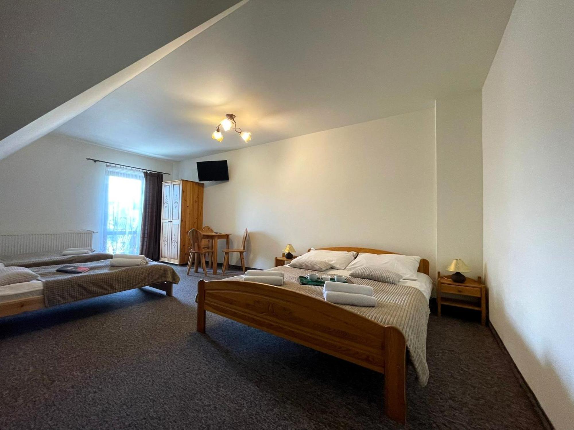 Hotel Skalny Brzeg à Czarna Góra Extérieur photo