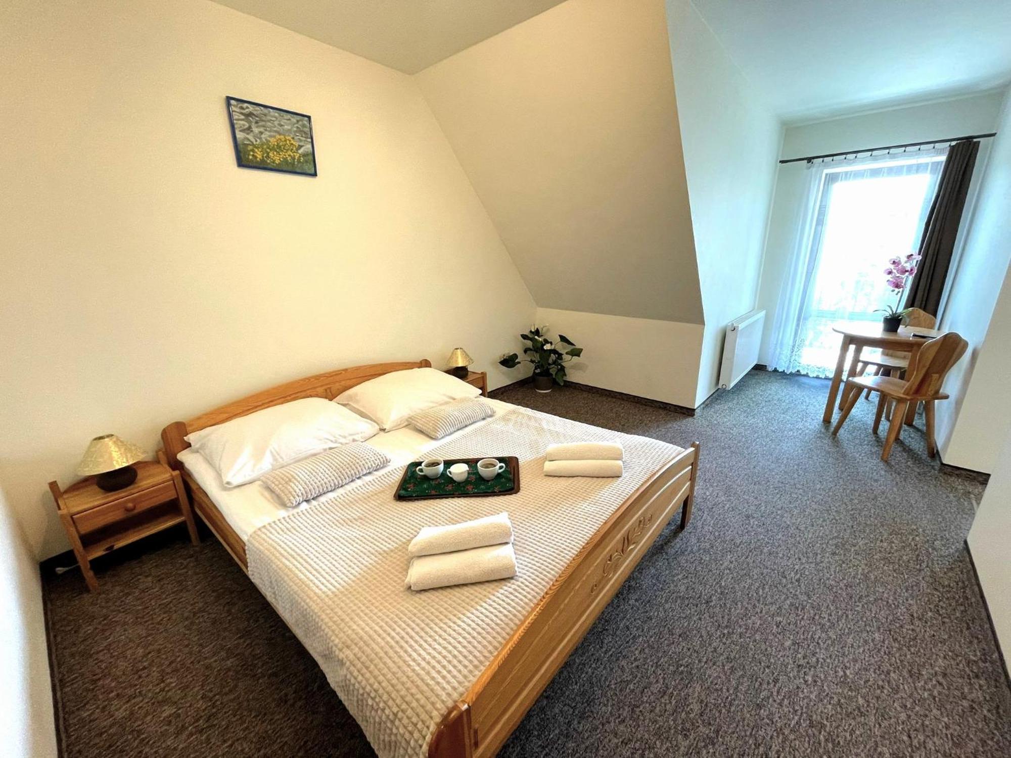 Hotel Skalny Brzeg à Czarna Góra Extérieur photo